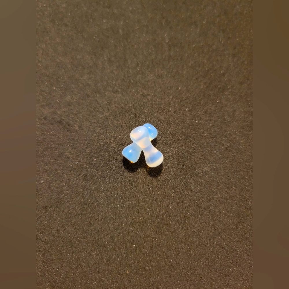 Opal Style Plugs